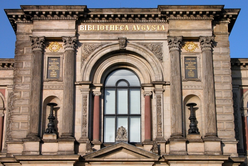 Image:Wolfenbuettel Herzog-August-Bibliothek Detail (2006).jpg