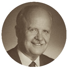 Image:Edward F Hills Head.jpg